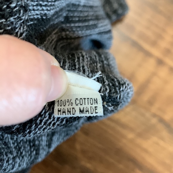 Om Gaia Tree handmade sweater - Picture 2 of 4